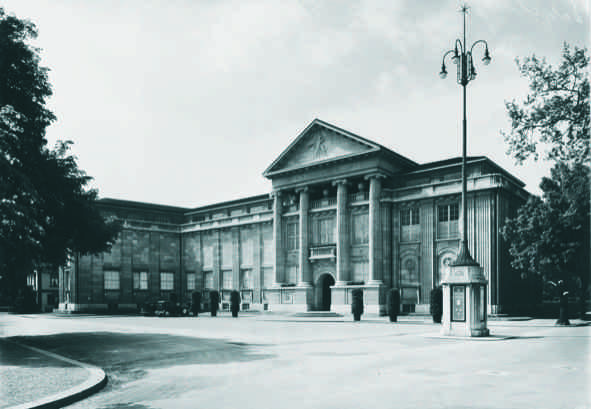 museumsgebaeude_1915_lrsmall